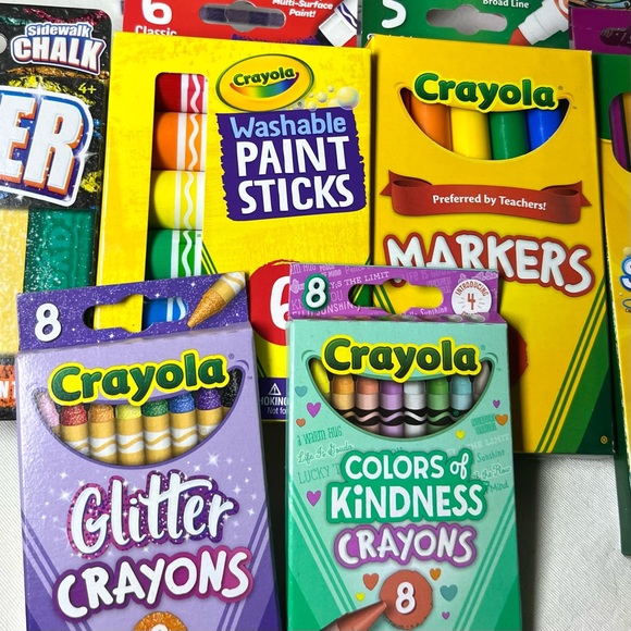 CRAYOLA UNI-CREATURES GIFT SET - Picture 3 of 16